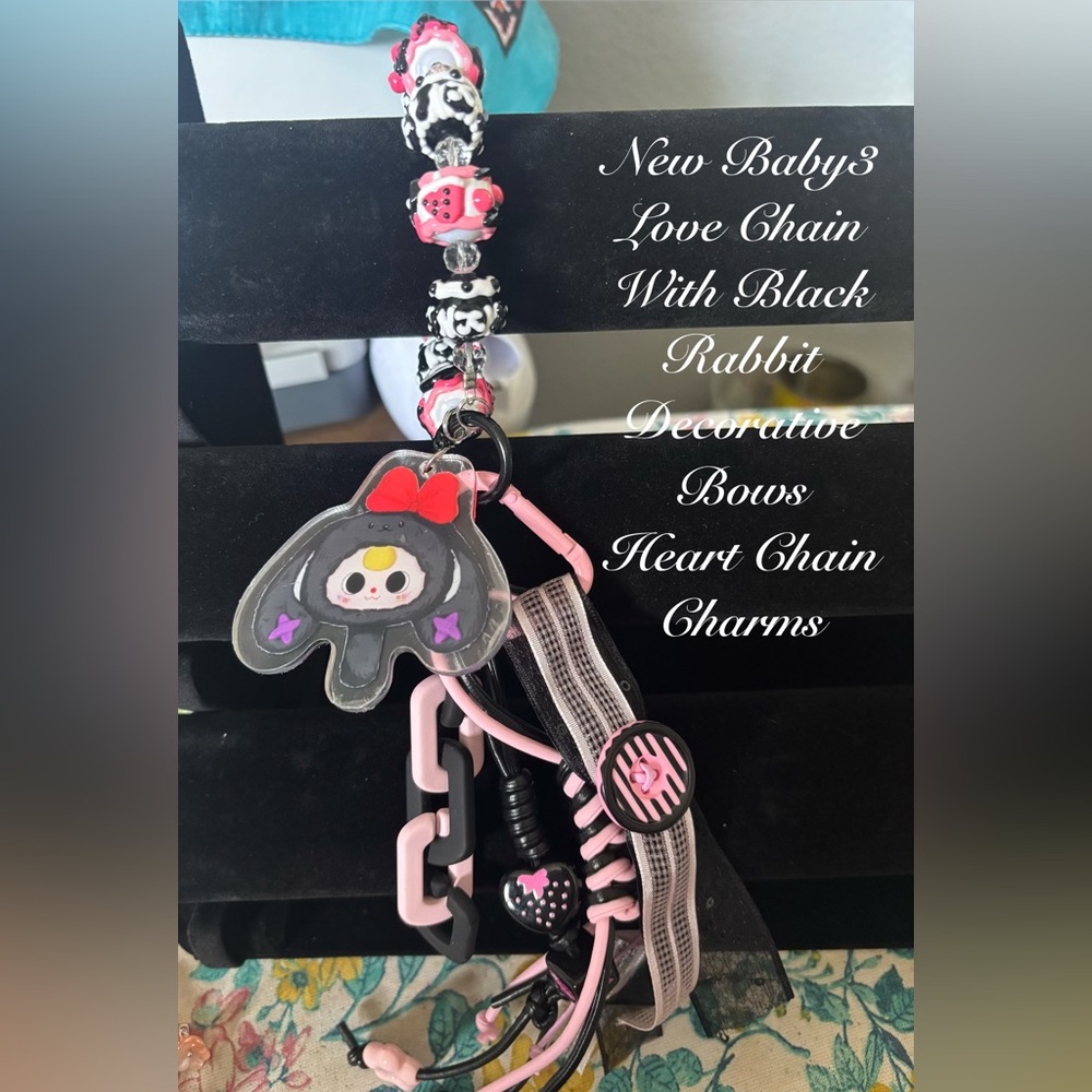 NEW BABY3 LOVE CHAIN WITH BLACK BUNNY W/ DECORATIVE BOWS  HEARTS CHAIN CHARMS